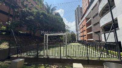 Apartamento en venta en Loma Del Escobero, Envigado · foto 3 de 20