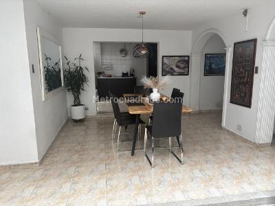 Casa de 4 alcobas en venta en La Almeria, Medellín, 155 m² · foto 15 de 20
