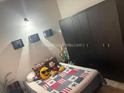 Casa de 4 alcobas en venta en La Almeria, Medellín, 155 m² · foto 16 de 20