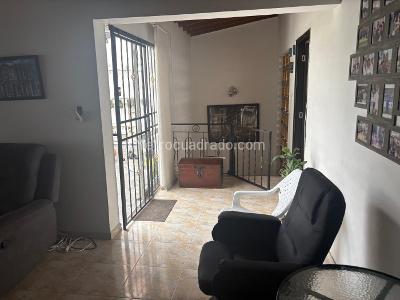 Casa de 4 alcobas en venta en La Almeria, Medellín, 155 m² · foto 6 de 20