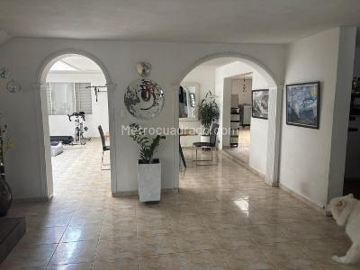 Casa de 4 alcobas en venta en La Almeria, Medellín, 155 m² · foto 9 de 20