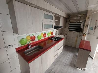 Apartamento en venta en Buenos Aires, Medellín · foto 7 de 17