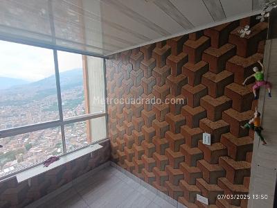Apartamento en venta en Buenos Aires, Medellín · foto 10 de 17