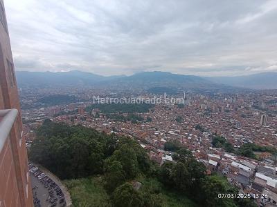 Apartamento en venta en Buenos Aires, Medellín · foto 13 de 17