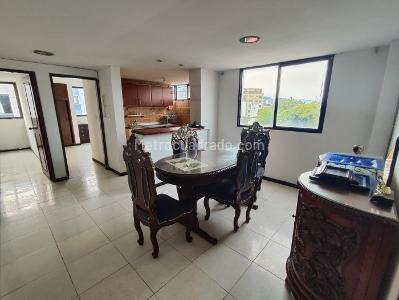 Apartamento en venta en Colseguros, Cali · foto 2 de 17