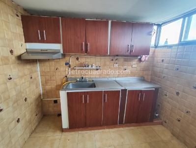 Apartamento en venta en Colseguros, Cali · foto 7 de 17