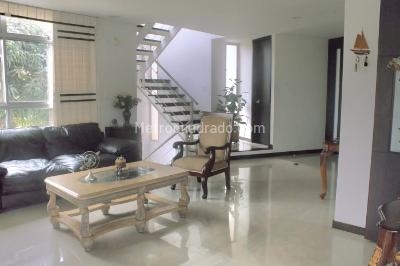 Casa de 4 alcobas en venta en Ciudad Jardin, Cali, 430 m² · foto 10 de 10