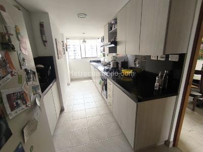 Apartamento de 3 alcobas en venta en Los Balsos 1, Medellín, 174 m² · foto 16 de 20