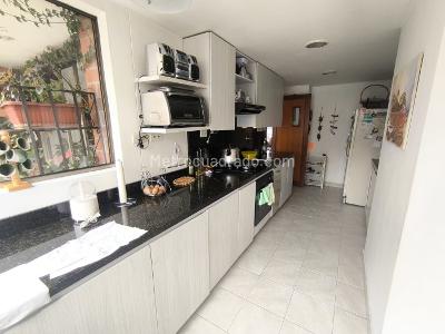 Apartamento de 3 alcobas en venta en Los Balsos 1, Medellín, 174 m² · foto 17 de 20
