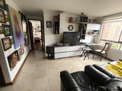 Apartamento de 3 alcobas en venta en Los Balsos 1, Medellín, 174 m² · foto 8 de 20