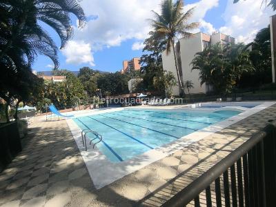 Apartamento de 4 alcobas en venta en El Poblado, Medellín, 147 m² · foto 15 de 18