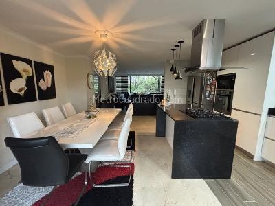 Apartamento en venta en La Frontera, Medellín · foto 4 de 20
