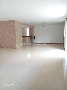 Casa de 5 alcobas en venta en Pance, Cali, 350 m² · foto 3 de 20
