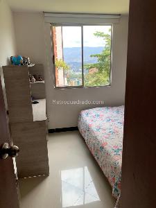 Apartamento de 3 alcobas en venta en Guayabal, Medellín, 67 m² · foto 7 de 9