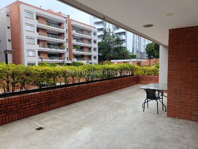 Apartamento en venta en Pance, Cali · foto 8 de 20