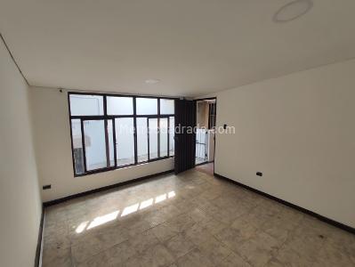 Apartamento de 3 alcobas en venta en Los Guaduales, Cali, 60 m² · foto 8 de 10
