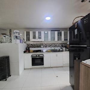 Apartamento en venta en Miraflores, Cali · foto 3 de 20