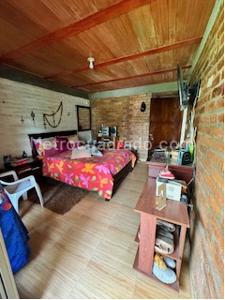 Casa de 2 alcobas en venta en Rozo, Palmira, 210 m² · foto 12 de 20