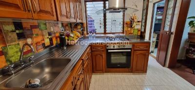 Apartamento de 4 alcobas en venta en Prados De Sabaneta, Sabaneta, 116 m² · foto 11 de 20