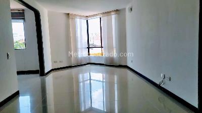 Apartamento de 3 alcobas en venta en Santa Anita, Cali, 97 m² · foto 2 de 9