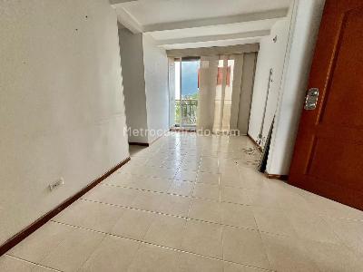 Apartamento en venta en Loma Del Indio, Medellín · foto 12 de 18