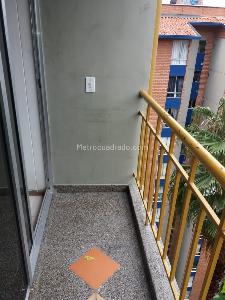 Apartamento en venta en Loma Del Indio, Medellín · foto 8 de 18