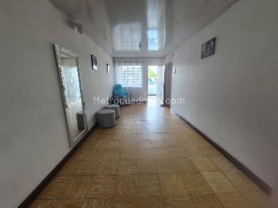 Casa de 5 alcobas en venta en 20 De Julio, Cali, 270 m² · foto 19 de 20