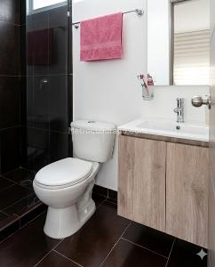 Apartamento de 3 alcobas en venta en Valle Del Lili, Cali, 70 m² · foto 4 de 4