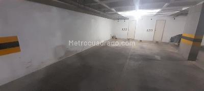 Casa de 5 alcobas en venta en San Joaquin, Medellín, 326 m² · foto 2 de 20