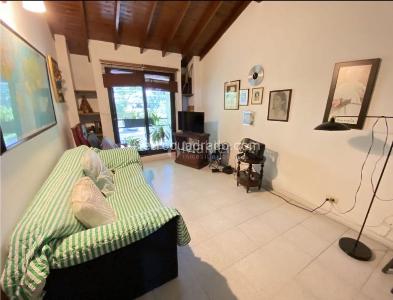 Casa de 5 alcobas en venta en Belen, Medellín, 241 m² · foto 5 de 17