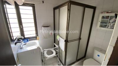 Casa de 5 alcobas en venta en Belen, Medellín, 241 m² · foto 7 de 17