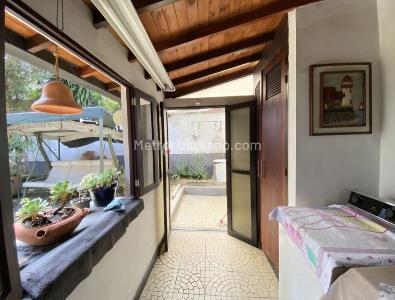 Casa de 5 alcobas en venta en Belen, Medellín, 241 m² · foto 14 de 17