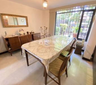 Casa de 5 alcobas en venta en Belen, Medellín, 241 m² · foto 16 de 17
