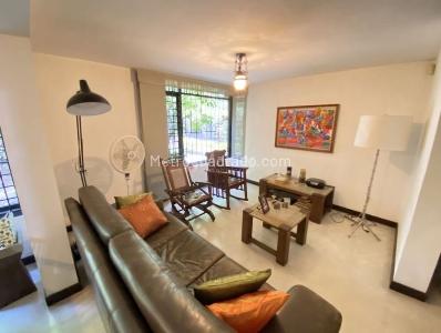 Casa de 5 alcobas en venta en Belen, Medellín, 241 m² · foto 17 de 17