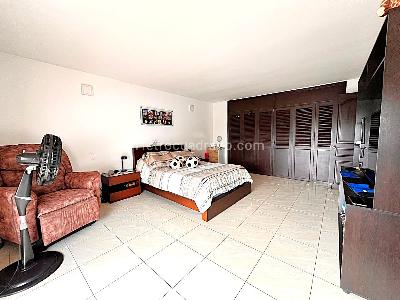 Apartamento en venta en Versalles, Cali · foto 6 de 12