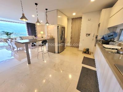 Apartamento de 3 alcobas en venta en Aguacatal, Cali, 214 m² · foto 3 de 18