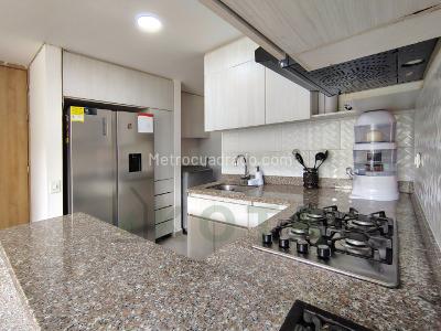 Apartamento de 2 alcobas en venta en Cañaveralejo, Sabaneta, 73 m² · foto 5 de 20