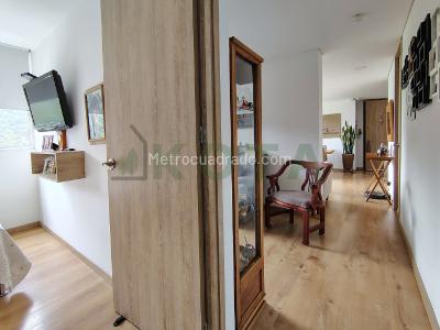 Apartamento de 2 alcobas en venta en Cañaveralejo, Sabaneta, 73 m² · foto 7 de 20