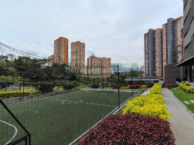 Apartamento de 2 alcobas en venta en Cañaveralejo, Sabaneta, 73 m² · foto 18 de 20