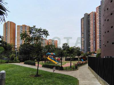 Apartamento de 2 alcobas en venta en Cañaveralejo, Sabaneta, 73 m² · foto 19 de 20