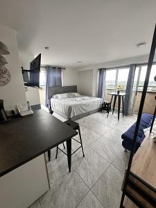 Apartamento de 1 alcoba en venta en La Flora, Cali, 31 m² · foto 5 de 13