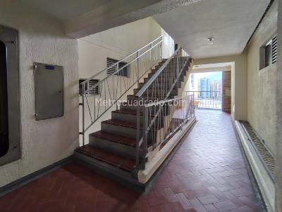 Apartamento en venta en La Candelaria, Medellín · foto 15 de 19