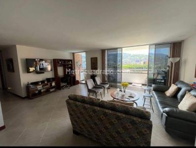 Apartamento en venta en Jardines, Envigado · foto 2 de 14