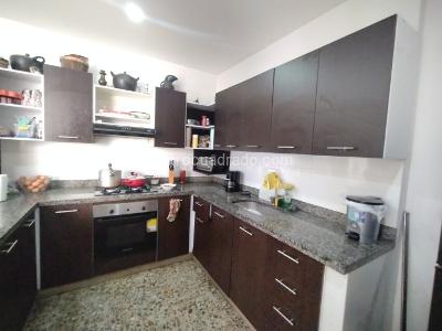 Casa de 5 alcobas en venta en Eucaristico, Cali, 308 m² · foto 11 de 20