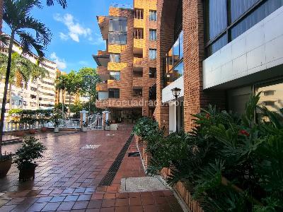 Apartamento de 4 alcobas en venta en Santa Teresita, Cali, 285 m² · foto 2 de 20