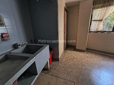 Apartamento de 4 alcobas en venta en Santa Teresita, Cali, 285 m² · foto 13 de 20