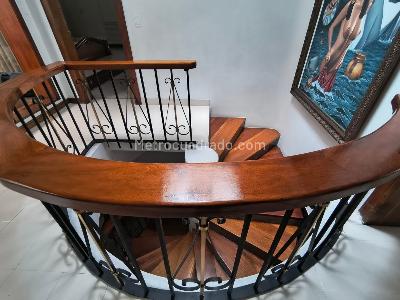 Apartamento de 4 alcobas en venta en Santa Teresita, Cali, 285 m² · foto 16 de 20