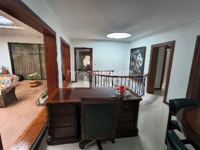 Apartamento de 4 alcobas en venta en Santa Teresita, Cali, 285 m² · foto 17 de 20