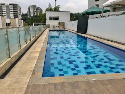 Apartamento de 3 alcobas en venta en Ciudad Jardin, Cali, 186 m² · foto 2 de 15