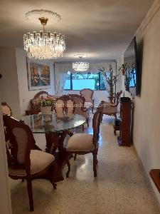 Apartamento de 3 alcobas en venta en Tequendama, Cali, 105 m² · foto 2 de 11